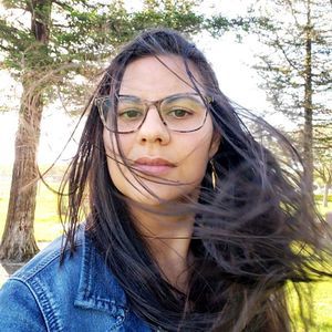 Meet your Posher, Aline